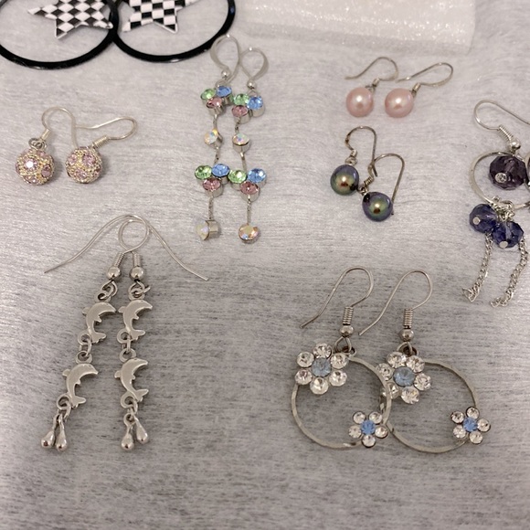 Lot: Earrings - Picture 3 of 6